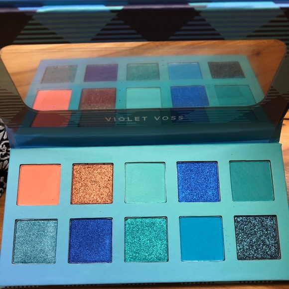 NIB! VIOLET VOSS Mini Forget Me Not Palette - Picture 4 of 7
